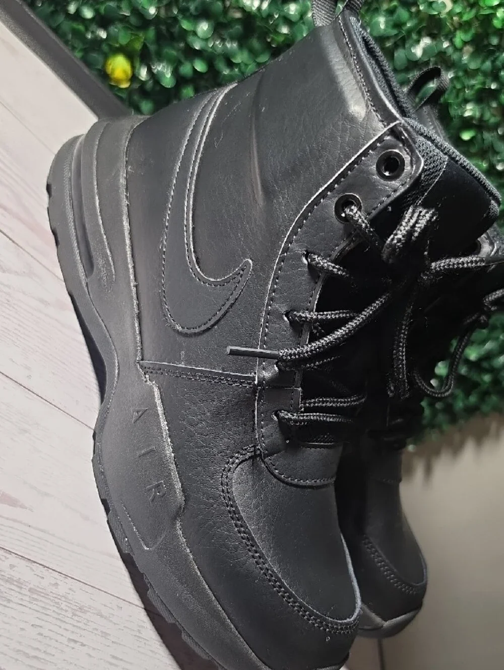 NIKE AIR MAX BOOTS